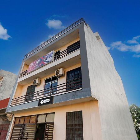 Hotel O Fort Inn Lucknow Exterior foto