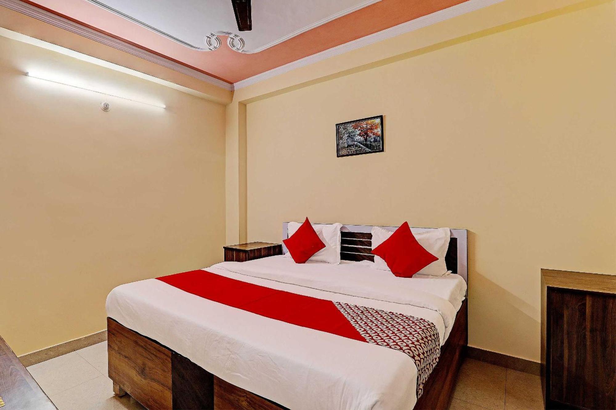 Hotel O Fort Inn Lucknow Exterior foto